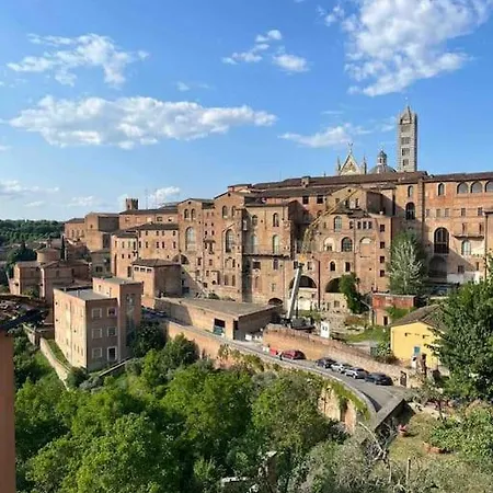 Appartamento A Due Passi Dal Duomo Siena Exterior photo