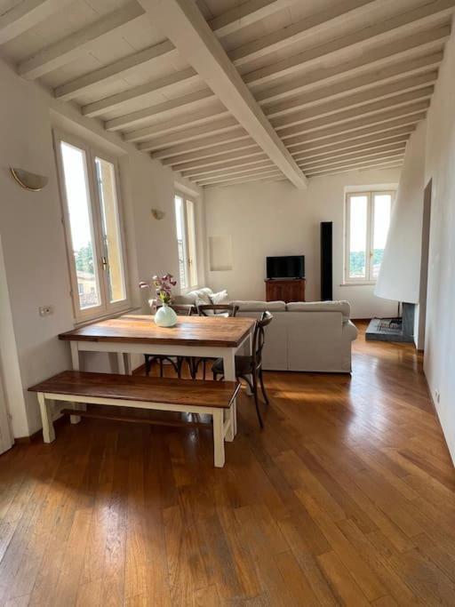 A Due Passi Dal Duomo Apartment *