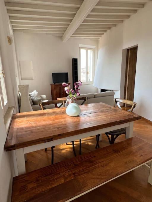 Apartment A Due Passi Dal Duomo